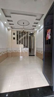 Nhà 1 trệt 2 lầu sân thượng Đường số 8 BHH B bình tân