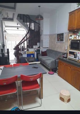 Cần bán nhà 4 tầng Nguyễn Oanh