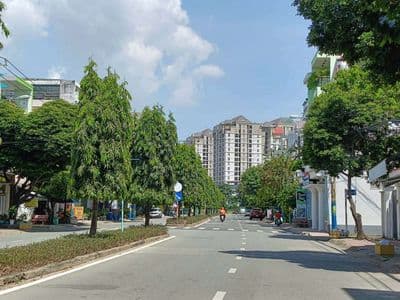 Nhà 2 tầng mặt tiền đường 14, phước bình, q.9 cũ