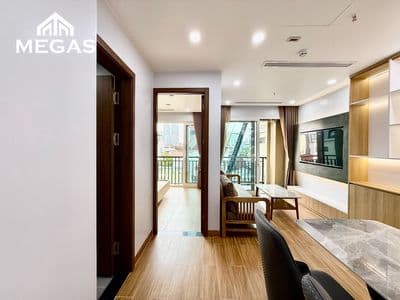 Cho thuê 1n1k ban công cửa sổ ngay lạc long quân, võ chí công, tây hồ