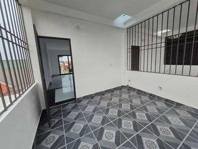 Bán nhà đẹp TT Thường Tín 42m² x 4T, ô tô vào nhà, hơn 6 tỷ