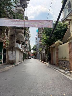 Bán nhà Minh Khai 54m² MT 6.7m ô tô đỗ cửa 9.8 tỷ