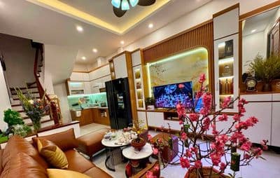 Bán nhà Lò Đúc, Hoàn Kiếm, ô tô đỗ cổng, full tiện ích