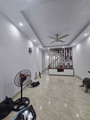 Cho thuê nhà nguyên căn Định Công Hạ, Hoàng Mai, 3PN full đồ