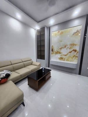 Cho thuê nhà Ngõ Thái Hà, Đống Đa, 35m², 5 tầng