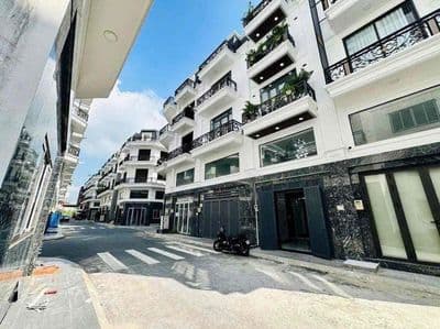 Cho Thuê Nguyên Căn Nhà Mới Xây 100% DT 250m2 1Trệt 1Lửng 3Lầu 4Pn 5Wc