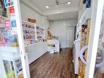 Mặt tiền thuận tiện kinh doanh quận 10 trung tâm 3 tháng 2