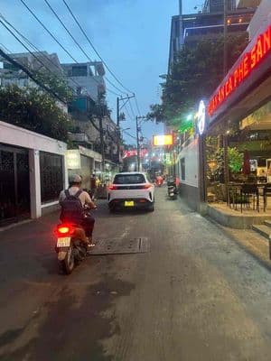 Tôi cần bán nhà nát hẻm 6m xe tải 1 trục Quang Trung F10 Gò Vấp
