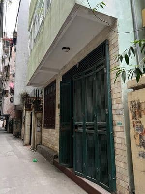 Cho thuê nhà khép kín 4 tầng tại ngõ thụy khuê, hà nội
