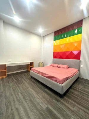Cần cho thuê nhà đầy đủ tiện nghi , nội thất cao cấp