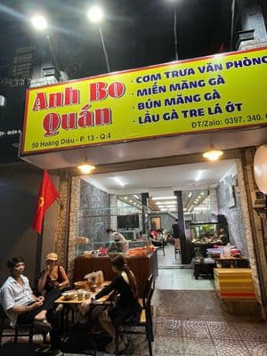 Cho thuê mặt bằng Đường Hoàng Diệu Phường 13 Quận 4