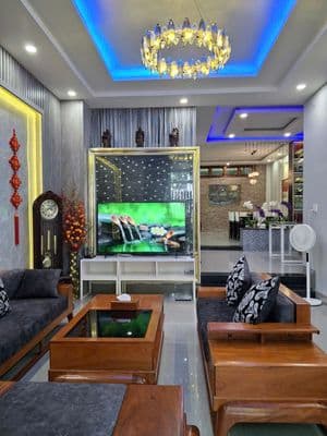 Cho thuê nhà 3 tầng đẹp mặt tiền đường Đa Mặn, Khuê Mỹ, Ngũ Hành Sơn