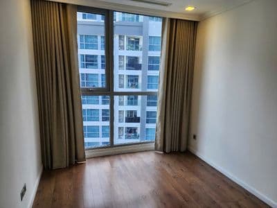 Sang hợp đồng căn hộ Park 2 – Vinhomes Central Park