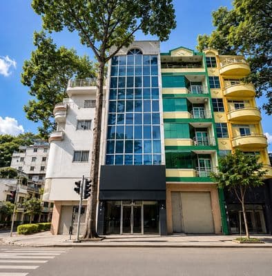Cho thuê mt nguyễn trãi, quận 5 – trệt + 6 lầu –thang máy – 80tr