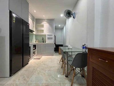 Cho thuê nhà Điện Biên Phủ - hxh - full nội thất