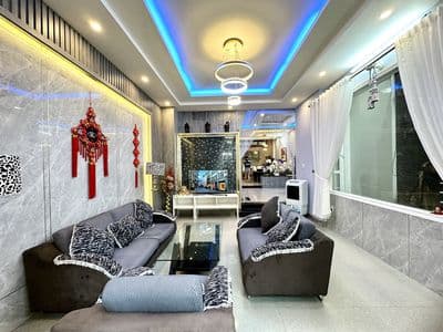 Cho thuê nhà 3 tầng mặt tiền đa mặn – nam việt á, đà nẵng.