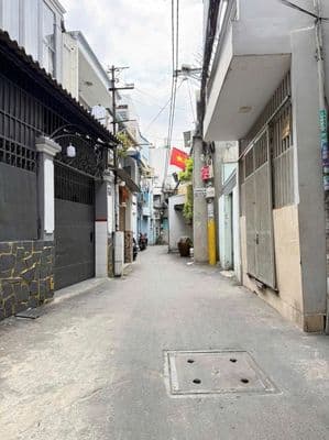 Kết cấu sẵn - chủ thiện chí bán - vị trí trung tâm - chỉ: 4.85 tỷ tl