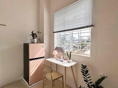 Căn Hộ Gác Lửng Cửa Sổ Gần Đại Học Bách Khoa Vạn Hạnh Mall Quận 1p