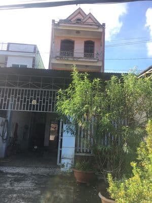 Cho thuê nhà mặt tiền QL20