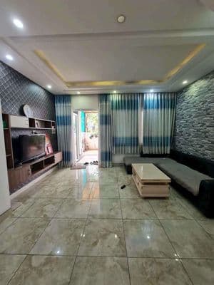 Cho thuê nhà Mega Village Khang Điền, 3 tầng, 3 PN, giá 13.5tr