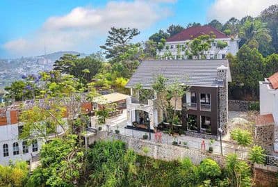 Cho thuê biệt thự sân vườn cao cấp – khu đống đa, phường xuân hương (p