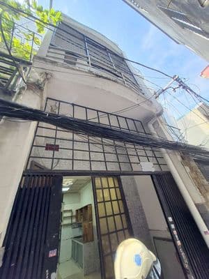 Cho Thuê Nhà Phan Văn Hân, Bình Thạnh gần Q1.