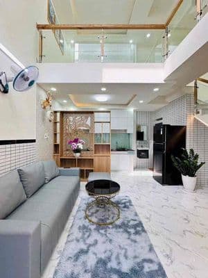 Cho thuê nhà 12tr full nội thất hẻm xe hơi