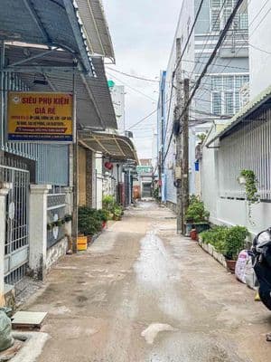 nhà bán hem 387 trần nam phú