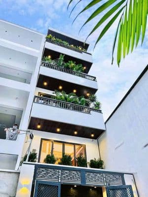 Cho thuê nhà full nội thất gara xe hơi 4pn 5wc nguyễn văn khối p8 gv