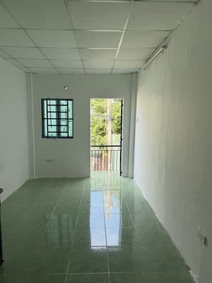 Cho thuê nhà nguyên can