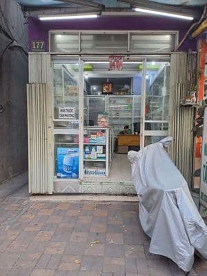 nhà cho thuê mặt tiền ngyên căn p3q8