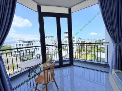 Studio ban công khu vực yên tĩnh