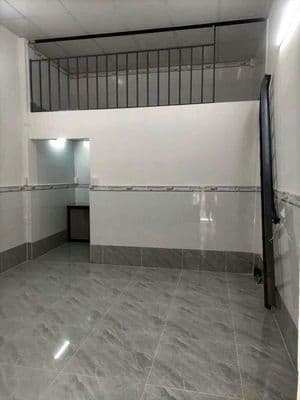 Cho thuê nhà trung tâm giá rẻ 2pn