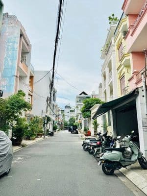 Bán nhà HXH 10m Nguyễn Quý Anh, q. Tân Phú, 5x17m,cấp 4, giá 10 tỷ