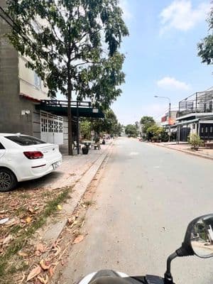 Chính chủ bán đất Lavender City - 180m2, đường 12m - Giá chỉ 3,2 tỷ