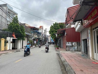 Bán nhà Phố VIP Bùi Thị Từ Nhiên -70m2-hơn 5 tỷ-4 tầng-kinh doanh đinh