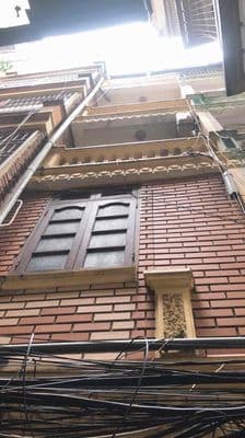 Cho thuê nhà 4 phòng ngủ full đồ 12,5tr Nguyễn Văn Huyên, Cầu Giấy