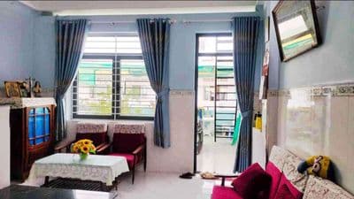 Nhà mới đẹp - chủ thân thiện - 70m2 - ngay chợ cây gõ - q6