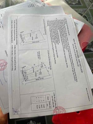 cần bán lô đất sát bên đường đt 747 gần chợ bình mỹ