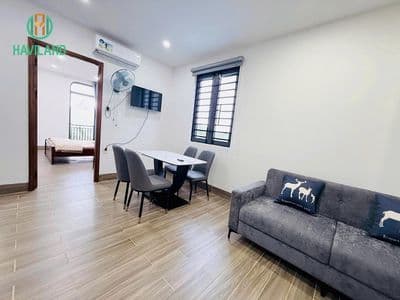 Căn hộ 2 phòng ngủ đầy đủ nội thất có ban công – hoa xuan