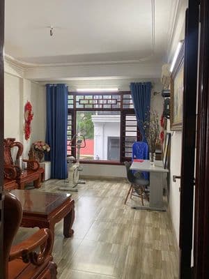 Cho thuê phòng để dạy học, văn phòng, gia đình ở, sinh viên thuê