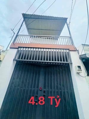 Ngay Ngã Tư Thủ Đức Nhà 2 Tầng Hẻm Xe Hơi 4.8 Tỷ