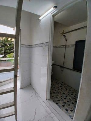 Nhà 2 mặt tiền phạm văn đồng giao lê quang định