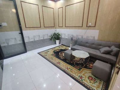 Bán nhà QUẬN 7- cách mặt tiền PHẠM HỮU LẦU vài căn