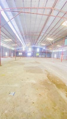 Cho thuê kho 800 m2 có điện 3 pha gần chợ Cái Răng 18 triệu