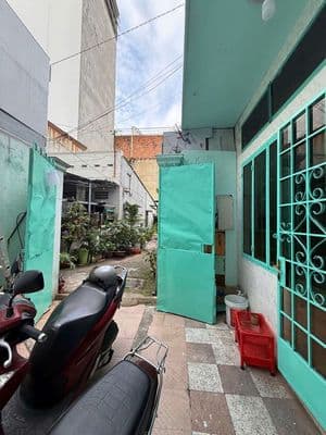4t9 - ngay lottermat - vài bước ra mặt tiền nguyễn văn lượng
