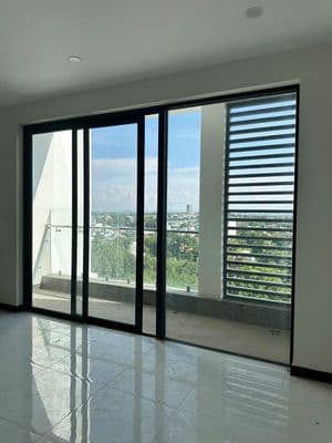 Bán lỗ căn góc 80m2 chung cư Sky View giá 2ty280