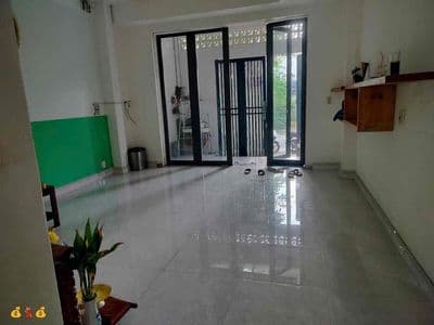 Cho Thuê Nhà Gần Chợ Bà điểm Hôc Môn 2lâu , 3pn,3wc