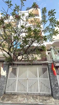Bán nhà hẻm 6m Út Tịch-Hoàng Việt, 100m2, 5 Lầu 10PN, Thang Máy, 23 Tỷ