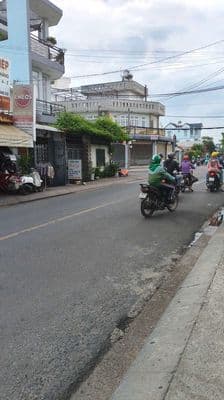 Mặt tiền kinh doanh 105m2 nhưạ 10m thông - tô kí - hóc môn - quận 12